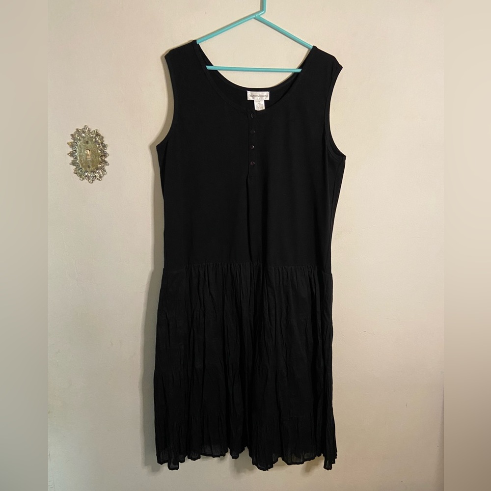 Draper’s & Damon’s Black Dress